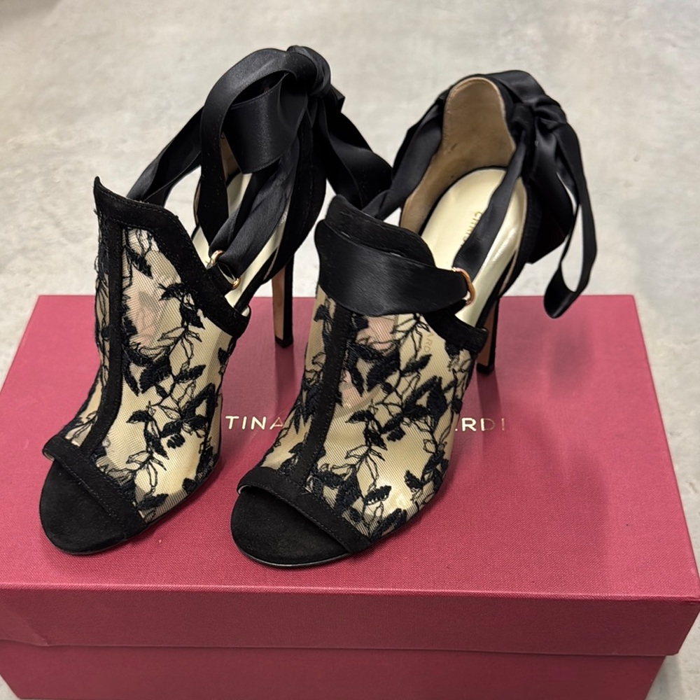 Christina Lombardi  Black and Cream Lace Heels with Stiletto and Satin Ribbons